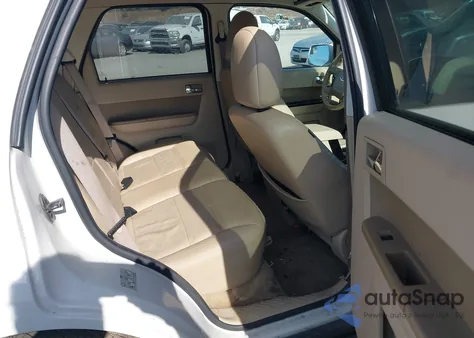 2012 Ford Escape Limited z USA, uszkodzony, nr VIN 1FMCU9E76CKB25603